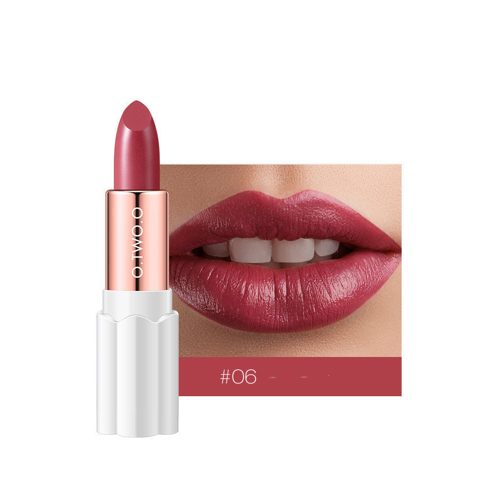 Al glow lip gloss